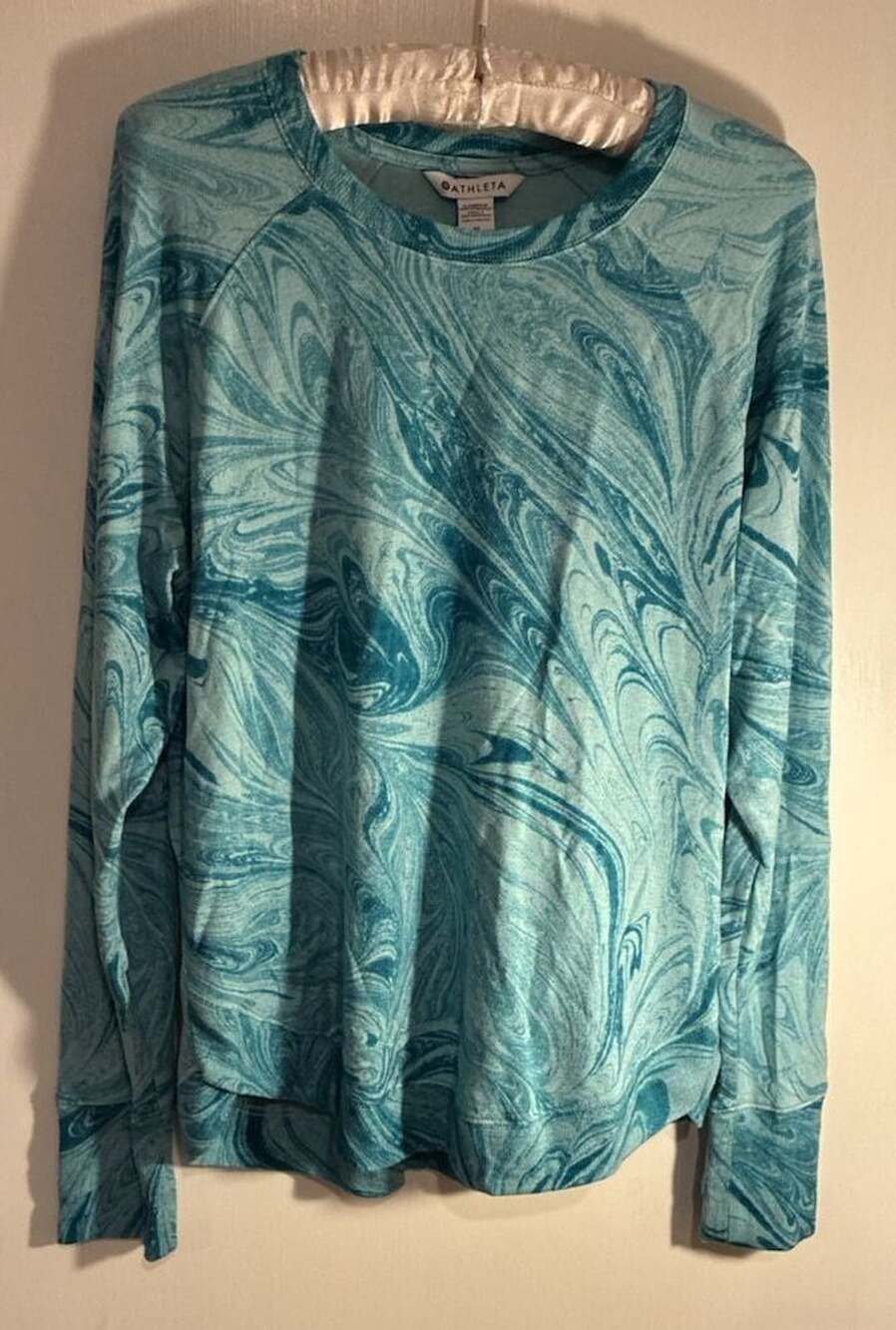 Athleta Mindset Sweatshirt Size M Blue Marble Print Pullover
